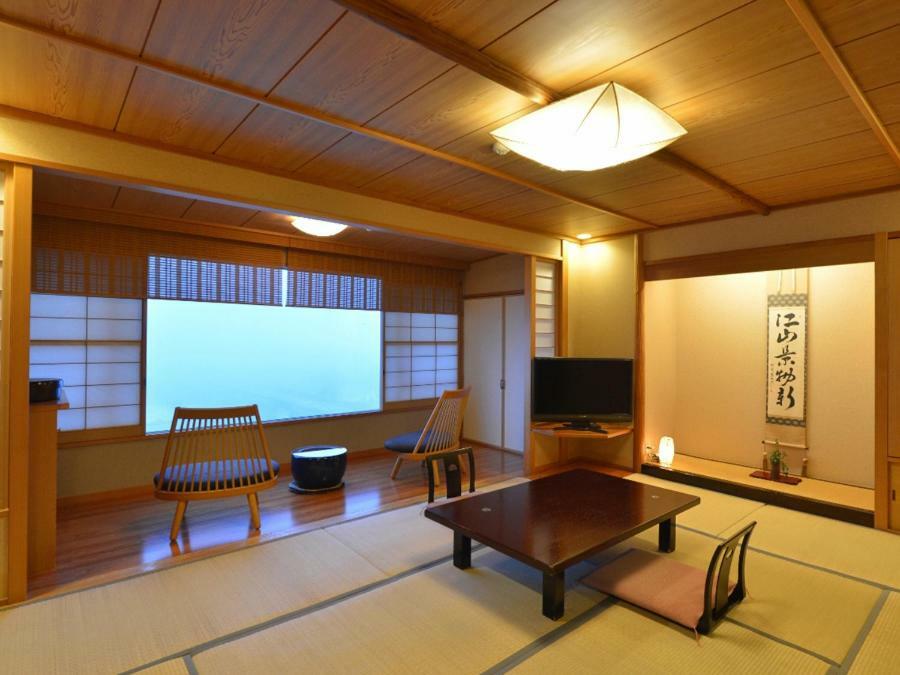 Ryokan Ayu No Sato Hitoyoshi Exterior photo